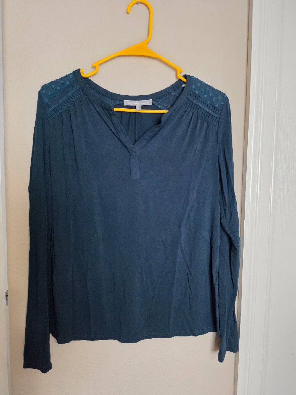 Women's Green Long-Sleeve Blouse, Size XS